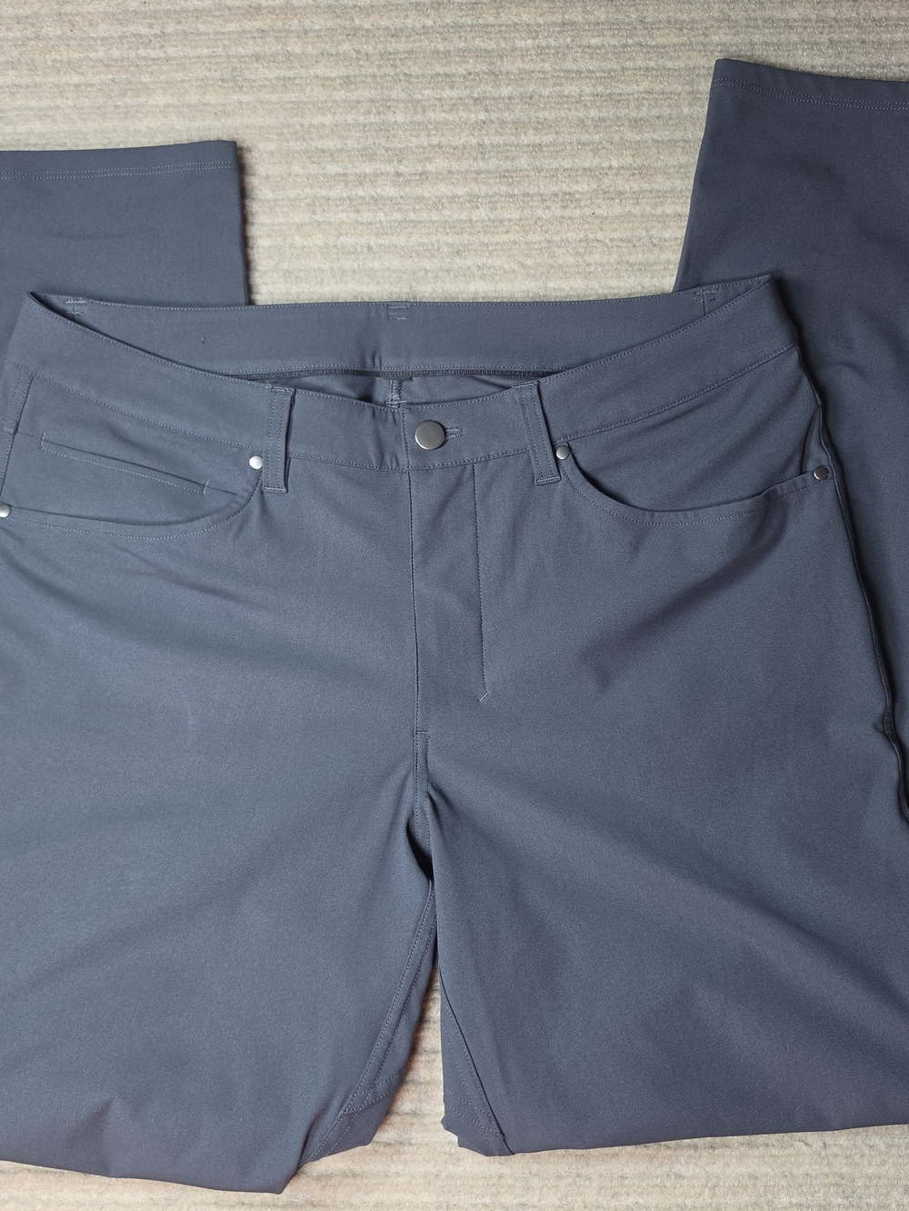 Lululemon Men ABC Pant Slim 33x31.5 DARK GRAY Technical Warpstreme Trousers